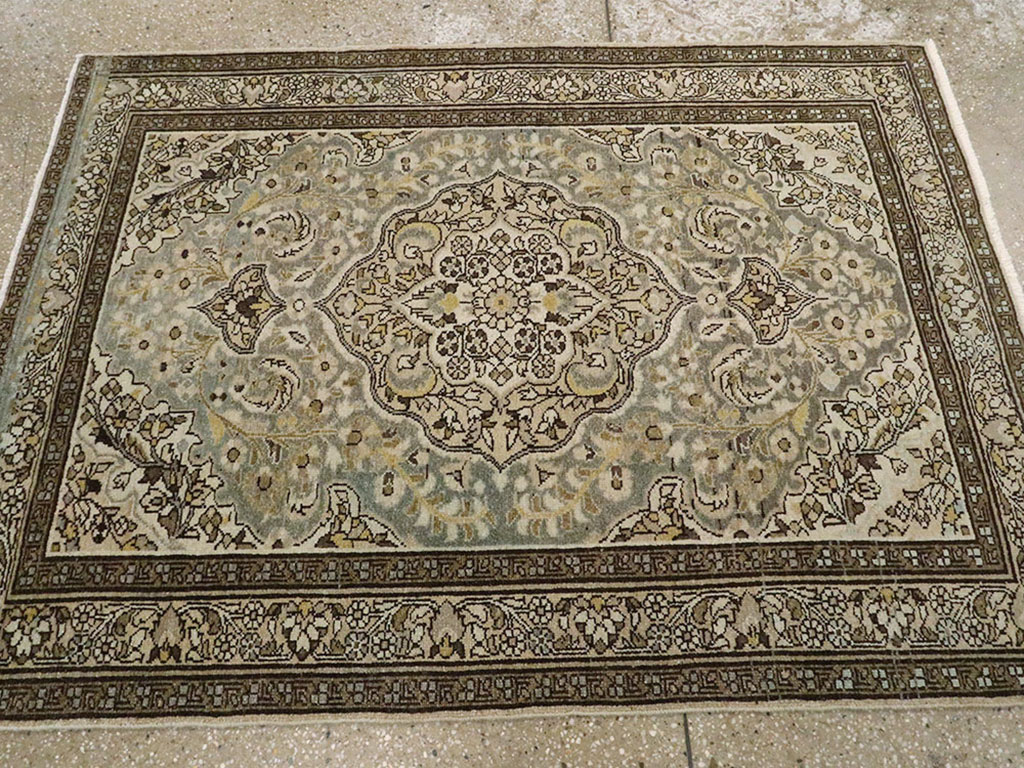 Antique Persian Malayer Rug, No.21514 - Galerie Shabab
