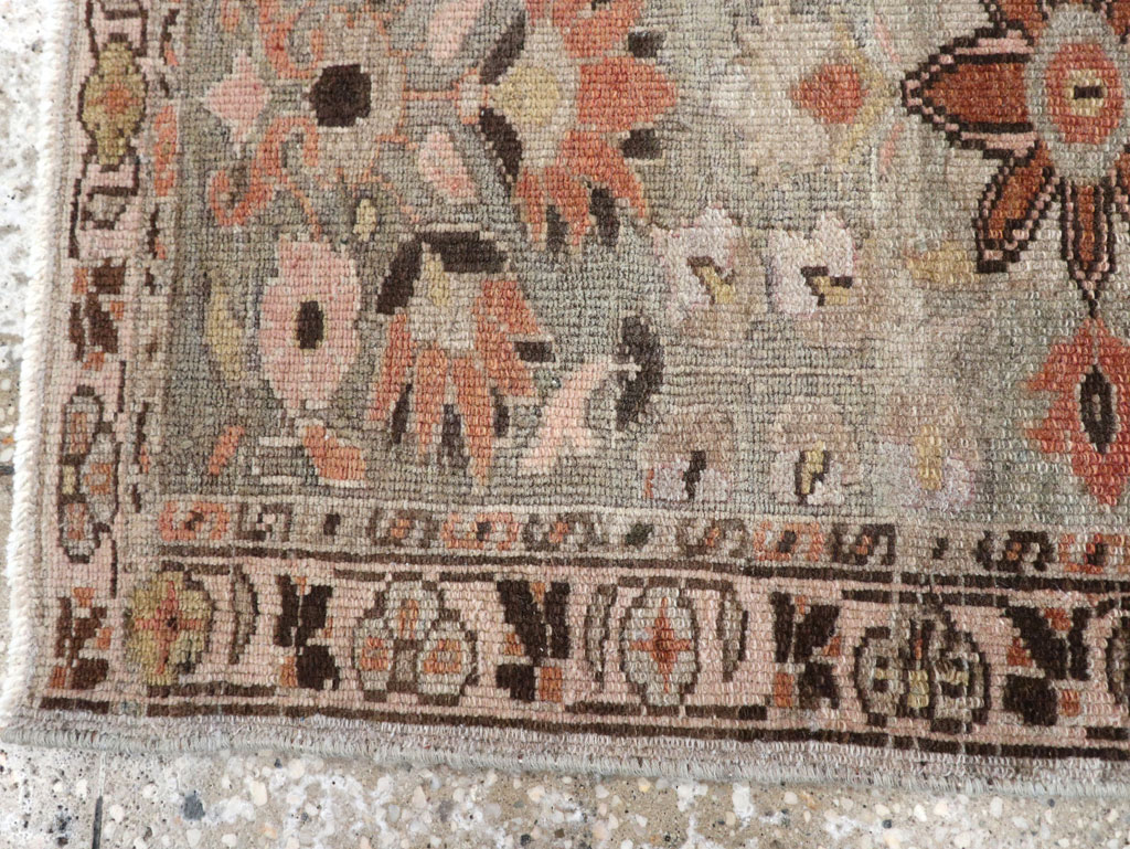 Antique Persian Kurdish Rug, No.21515 - Galerie Shabab