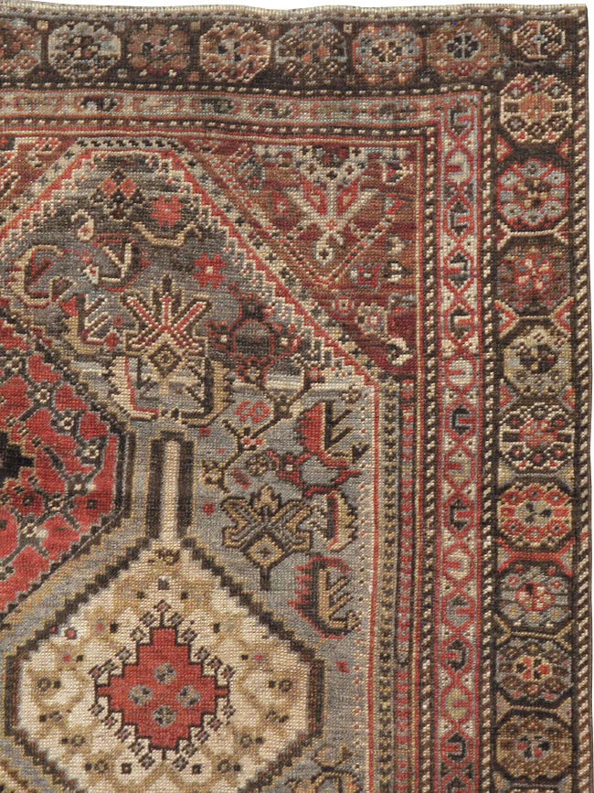 Antique Persian Afshar Rug, No.21517 - Galerie Shabab