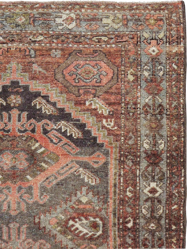 Antique Persian Malayer Throw Rug, No.21518 - Galerie Shabab