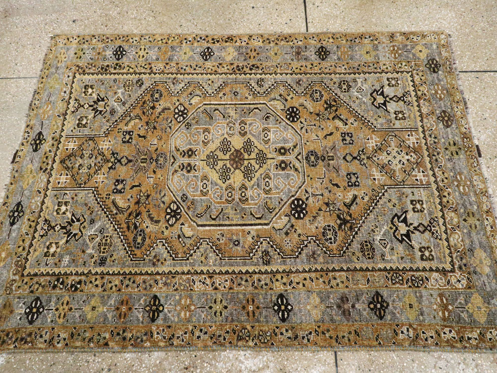 Vintage Persian Afshar Rug, No.21522 - Galerie Shabab