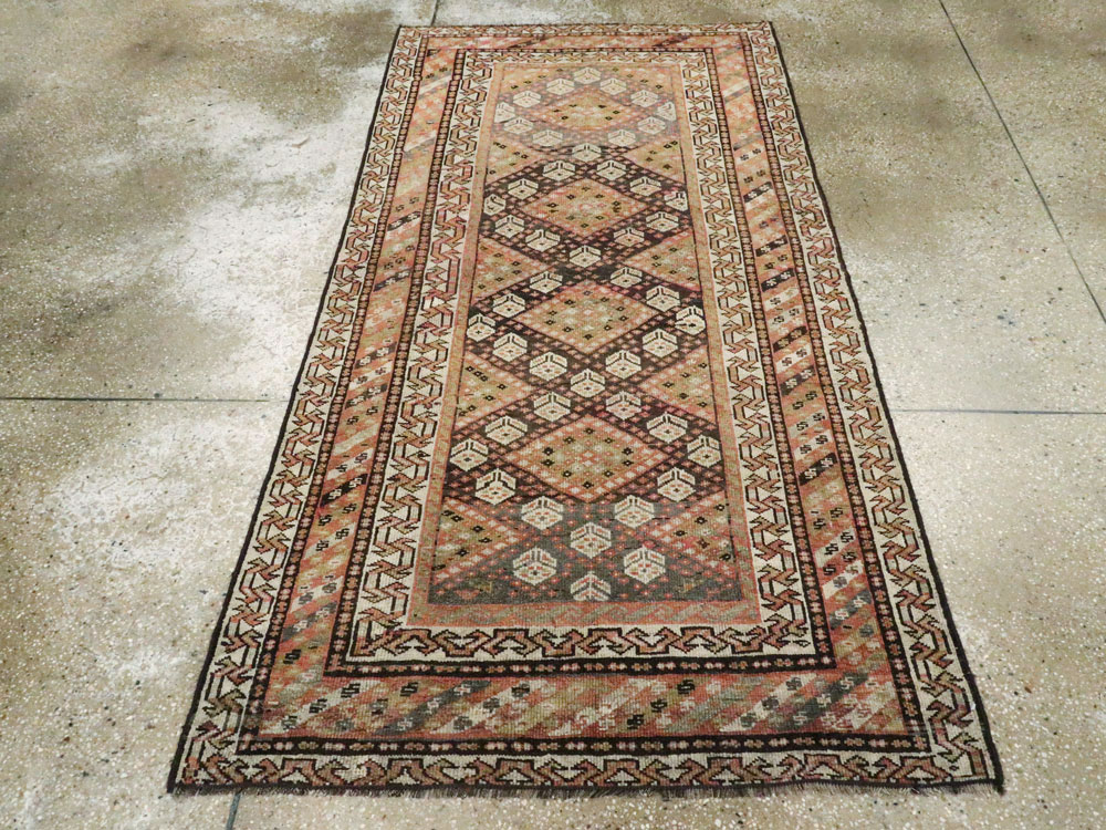 Antique Persian Khamseh Rug, No.21532 - Galerie Shabab