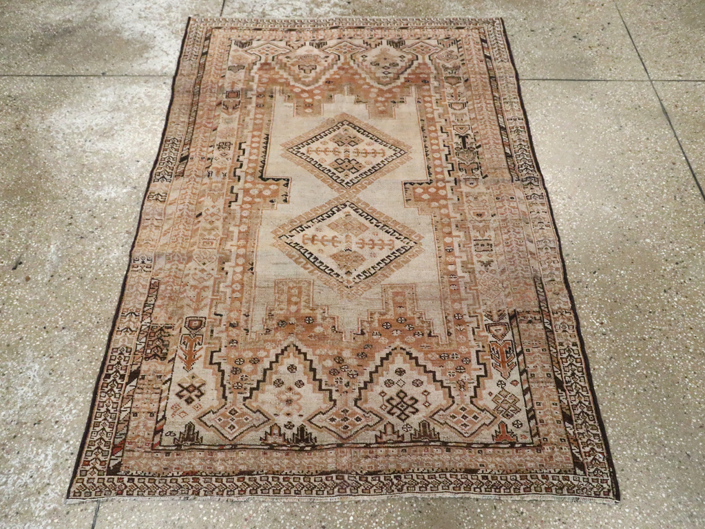 Vintage Persian Afshar Rug, No.21533 - Galerie Shabab