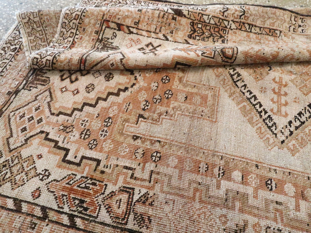 Vintage Persian Afshar Rug, No.21533 - Galerie Shabab