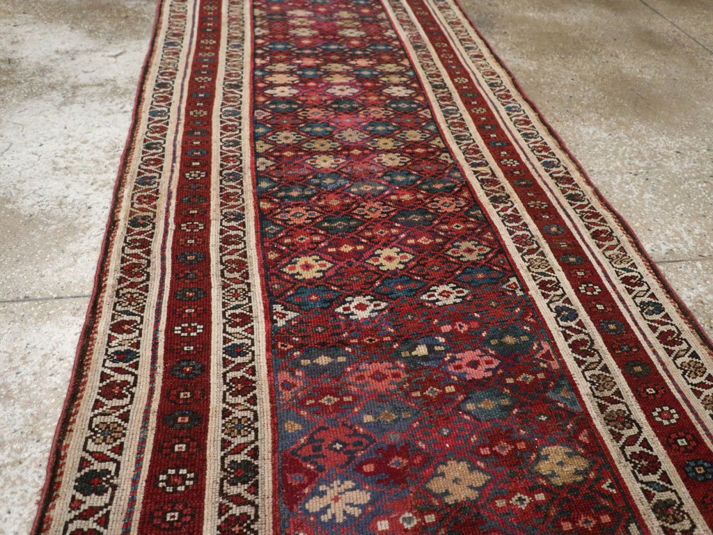 Antique Persian Kurdish Runner, No.21535 - Galerie Shabab