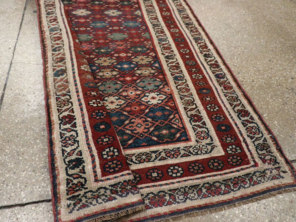 Antique Persian Kurdish Runner, No.21535 - Galerie Shabab