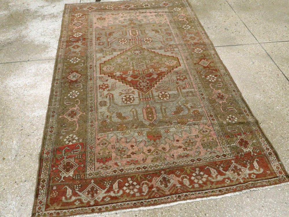 Antique Persian Kurdish Rug, No.21537 - Galerie Shabab