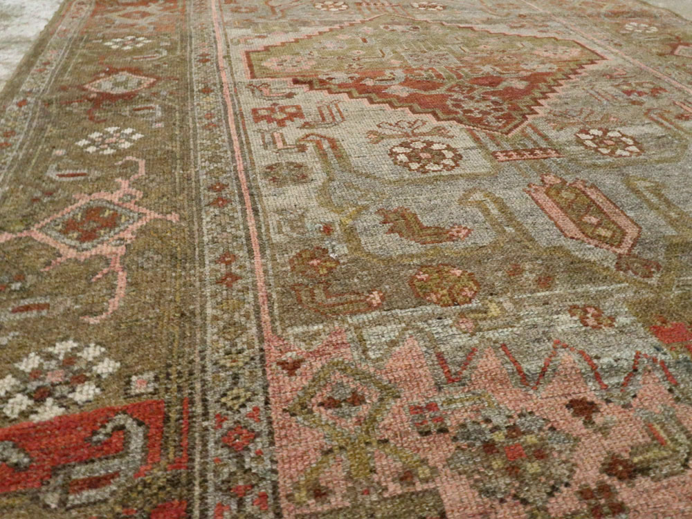 Antique Persian Kurdish Rug, No.21537 - Galerie Shabab
