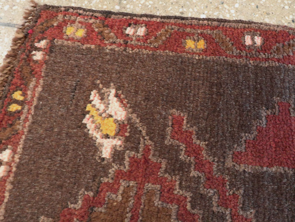 Vintage Turkish Oushak Rug, No.21544 - Galerie Shabab