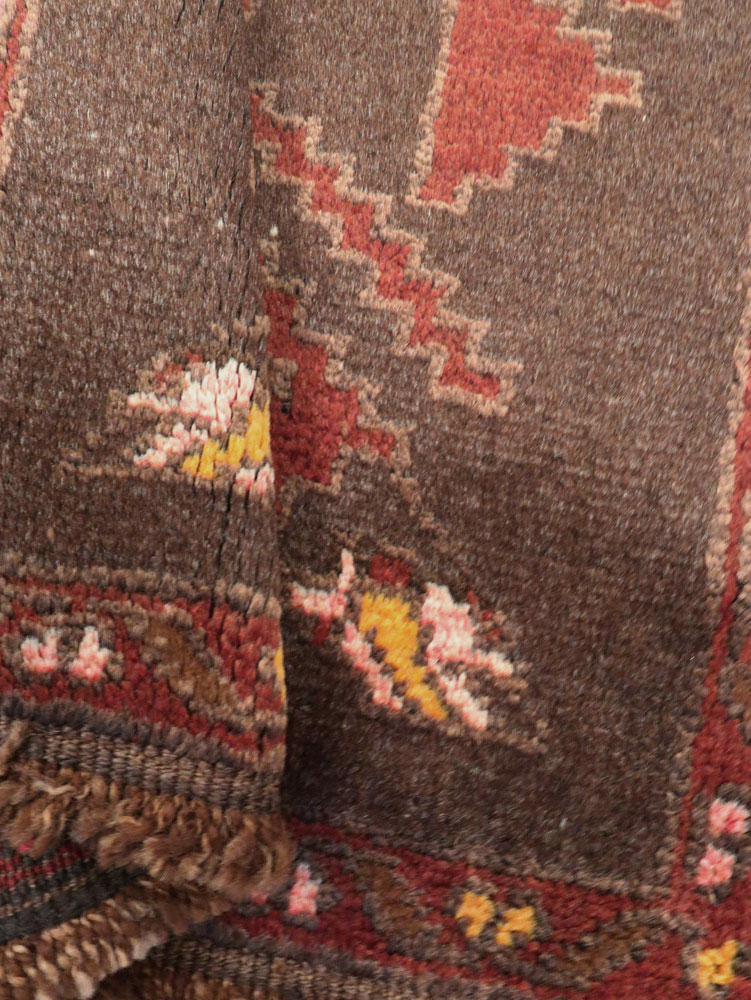 Vintage Turkish Oushak Rug, No.21544 - Galerie Shabab