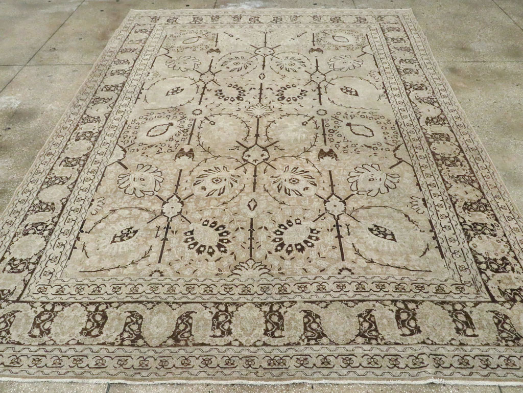 Antique Persian Tabriz Carpet, No.21553 - Galerie Shabab