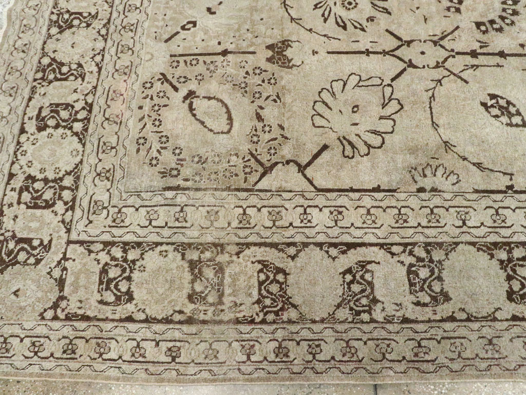 Antique Persian Tabriz Carpet, No.21553 - Galerie Shabab