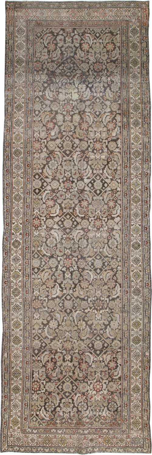 Antique Persian Malayer Runner, No.21556 - Galerie Shabab