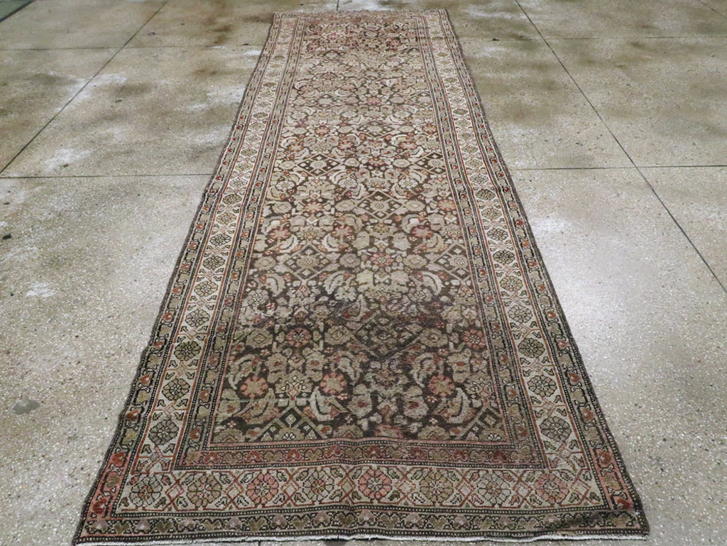 Antique Persian Malayer Runner, No.21556 - Galerie Shabab