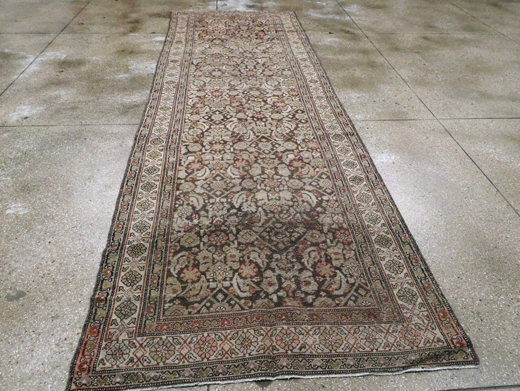 Antique Persian Malayer Runner, No.21556 - Galerie Shabab