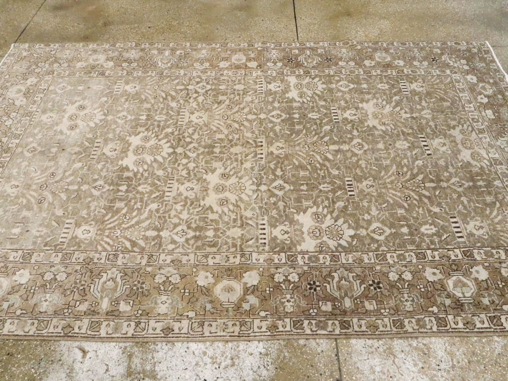 Antique Persian Tabriz Carpet, No.21558 - Galerie Shabab