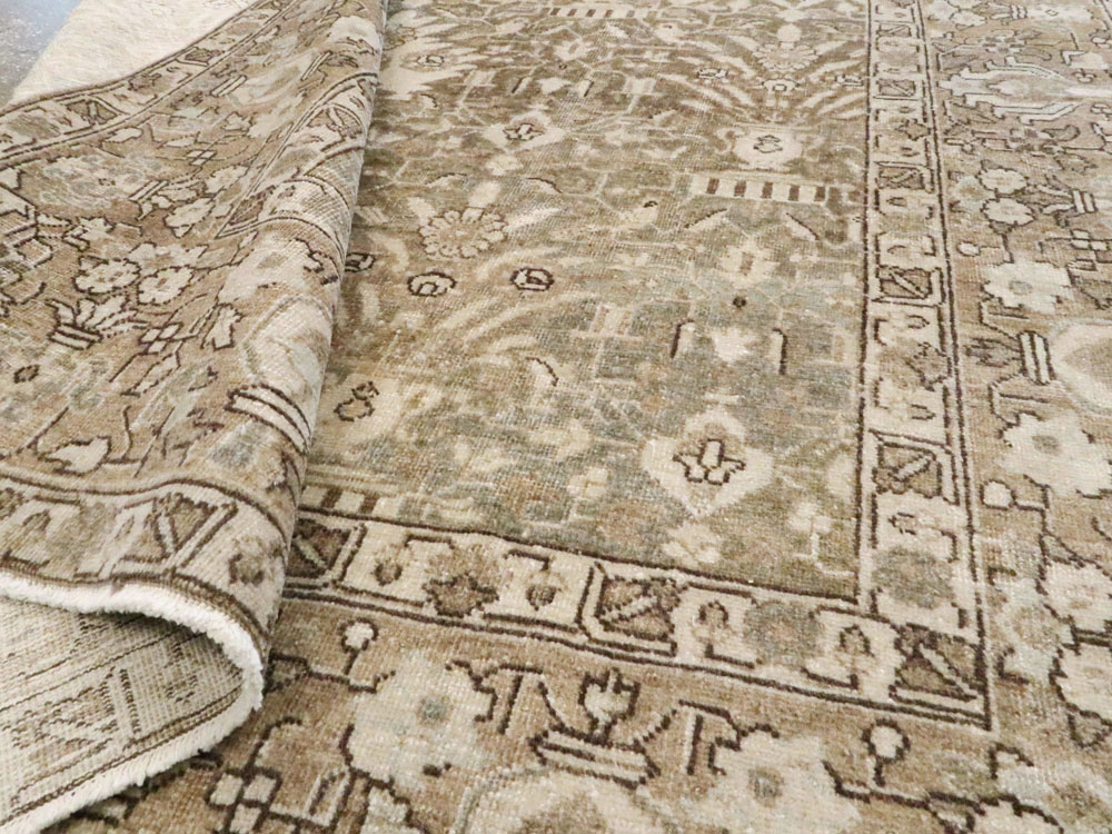 Antique Persian Tabriz Carpet, No.21558 - Galerie Shabab