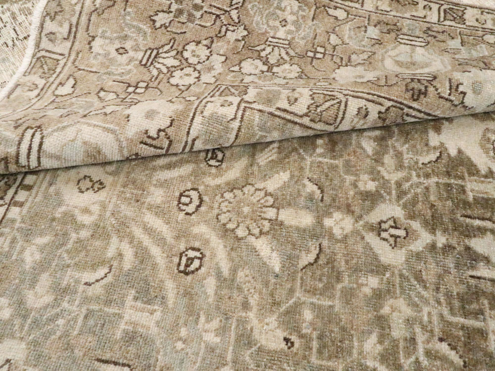 Antique Persian Tabriz Carpet, No.21558 - Galerie Shabab
