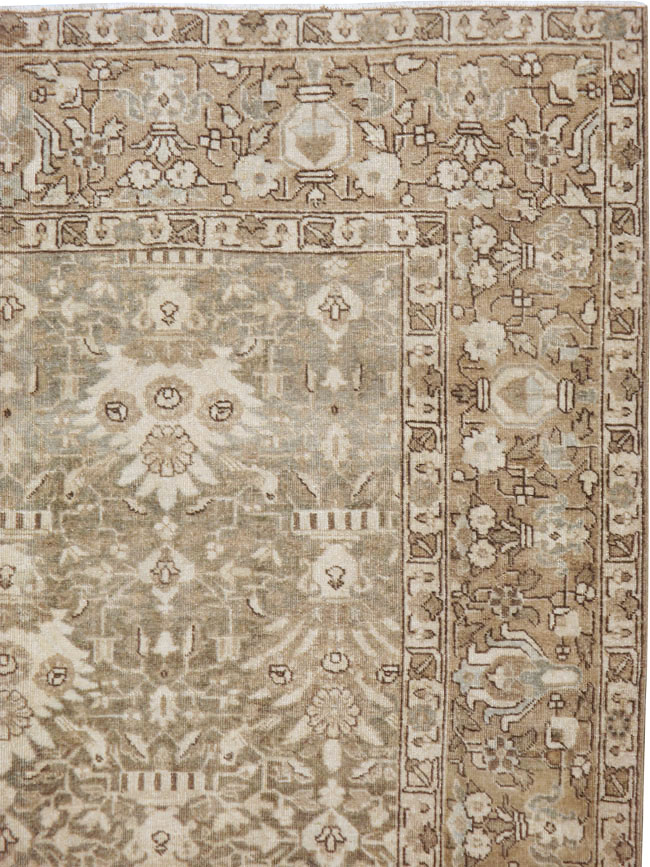 Antique Persian Tabriz Carpet, No.21558 - Galerie Shabab