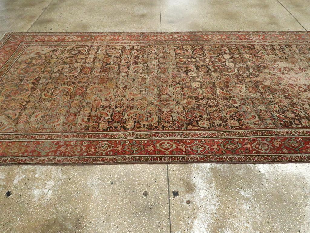 Vintage Persian Malayer Gallery Carpet, No.21562 - Galerie Shabab