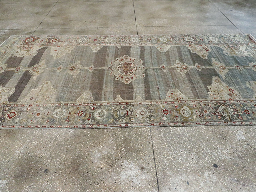 Vintage Persian Malayer Carpet, No.21563 - Galerie Shabab