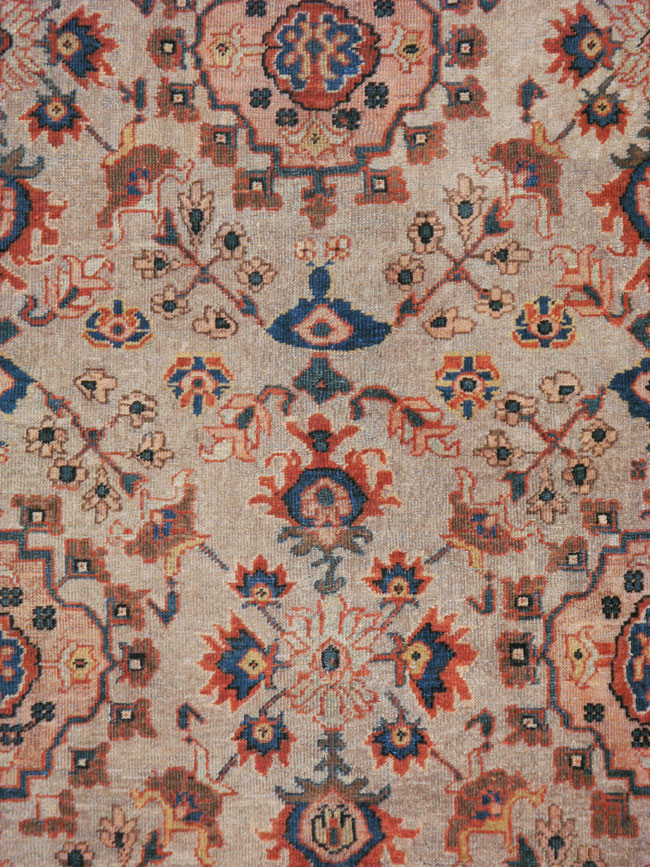 Antique Persian Mahal Accent Carpet, No.21567 - Galerie Shabab
