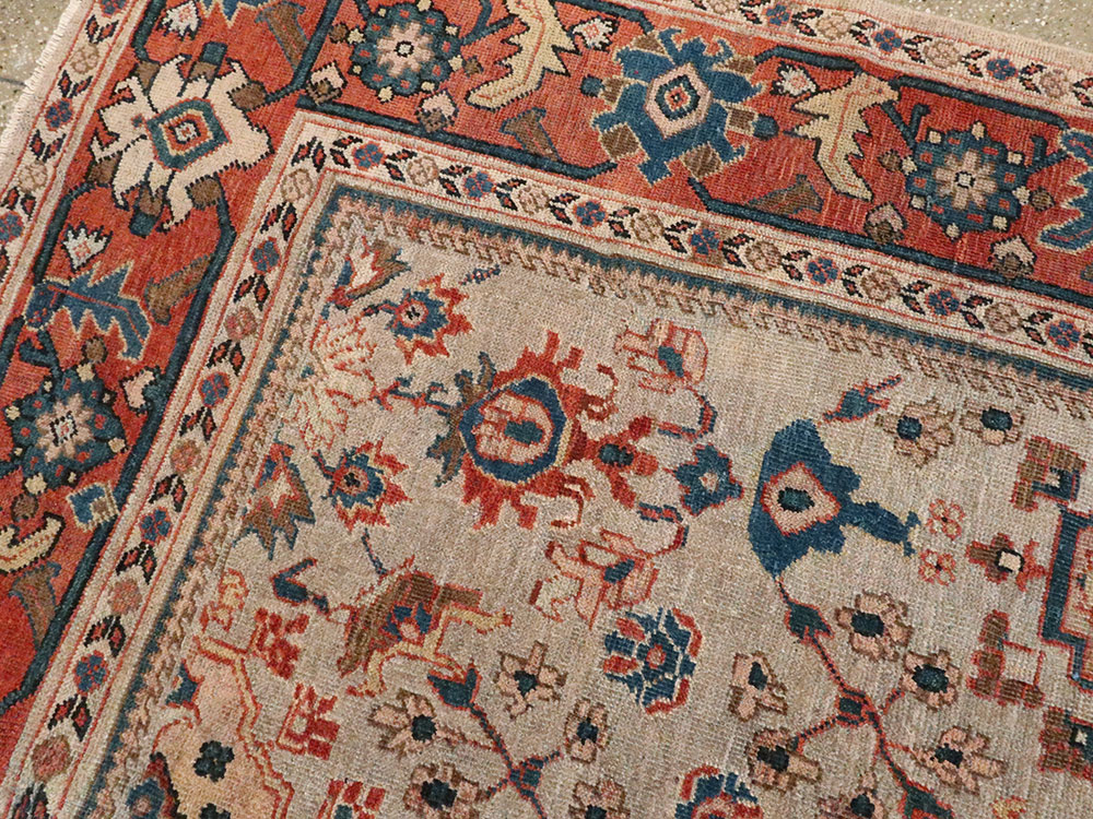 Antique Persian Mahal Accent Carpet, No.21567 - Galerie Shabab