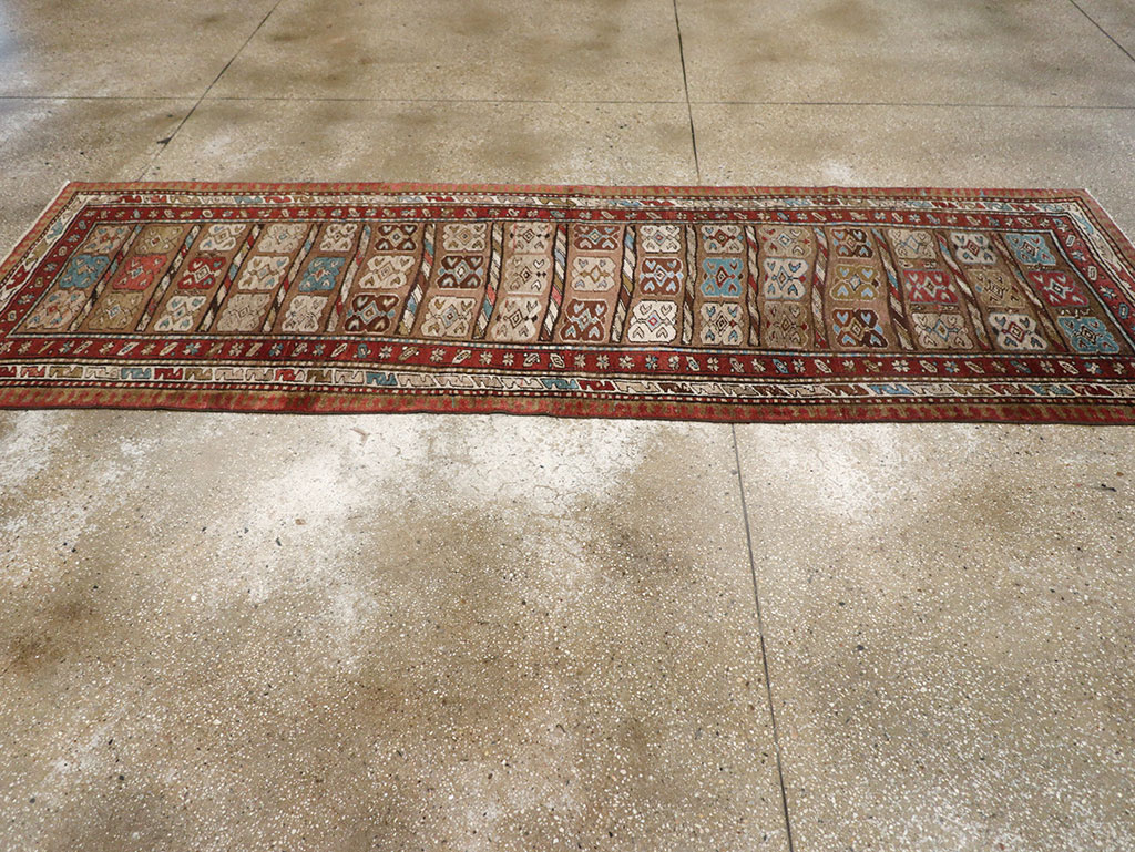 Antique Persian Kurdish Runner, No.21572 - Galerie Shabab