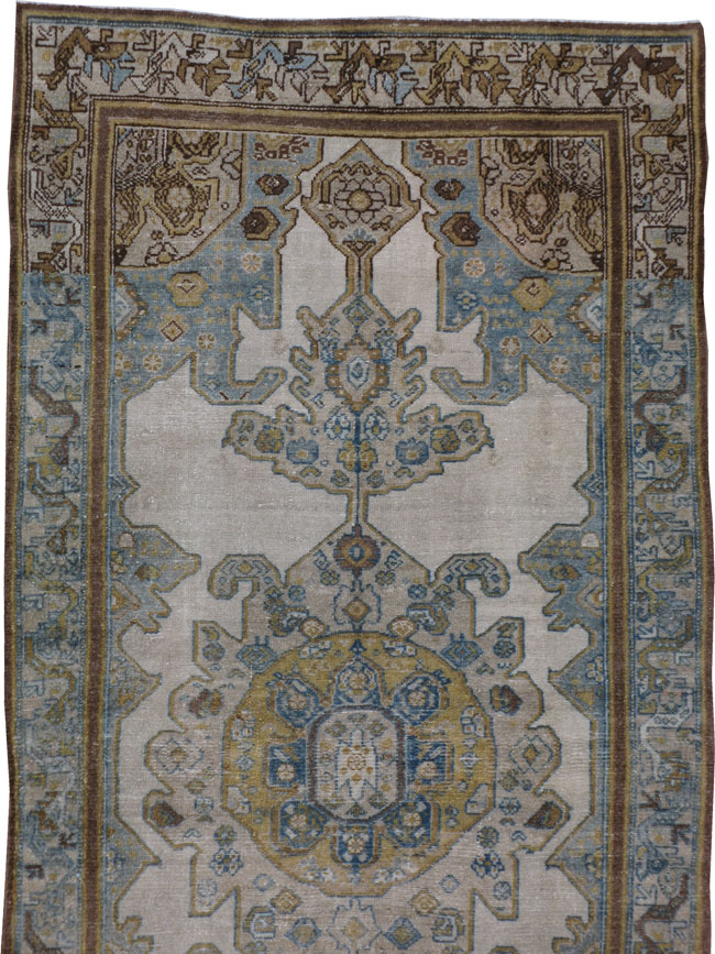 Antique Malayer Runner, No.21576 - Galerie Shabab