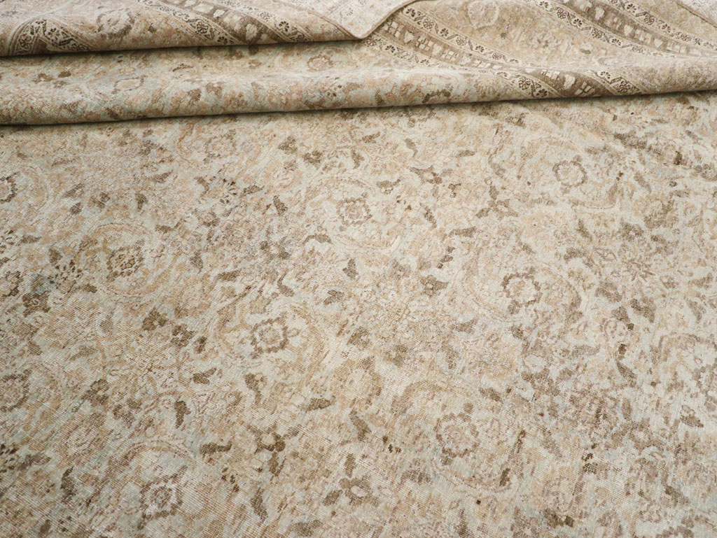 Antique Persian Tabriz Carpet, No.21582 - Galerie Shabab