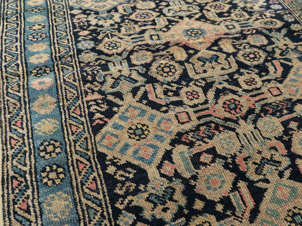 Antique Persian Kurdish Runner, No.21583 - Galerie Shabab