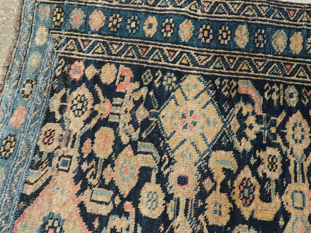 Antique Persian Kurdish Runner, No.21583 - Galerie Shabab