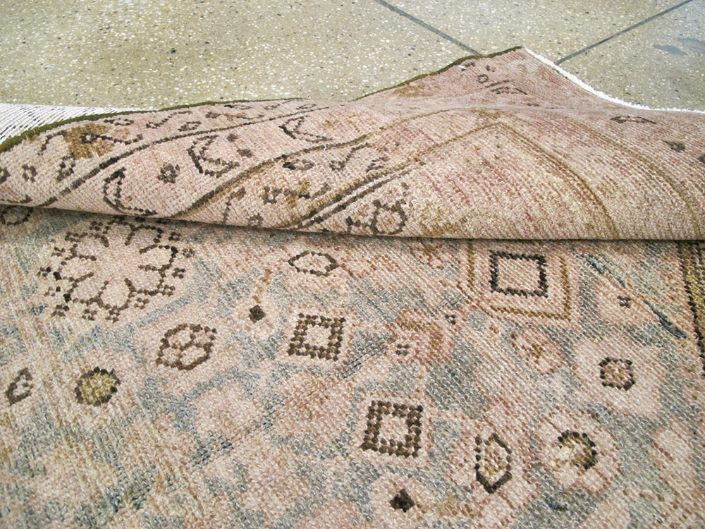 Vintage Persian Malayer Gallery Rug, No.21595 - Galerie Shabab