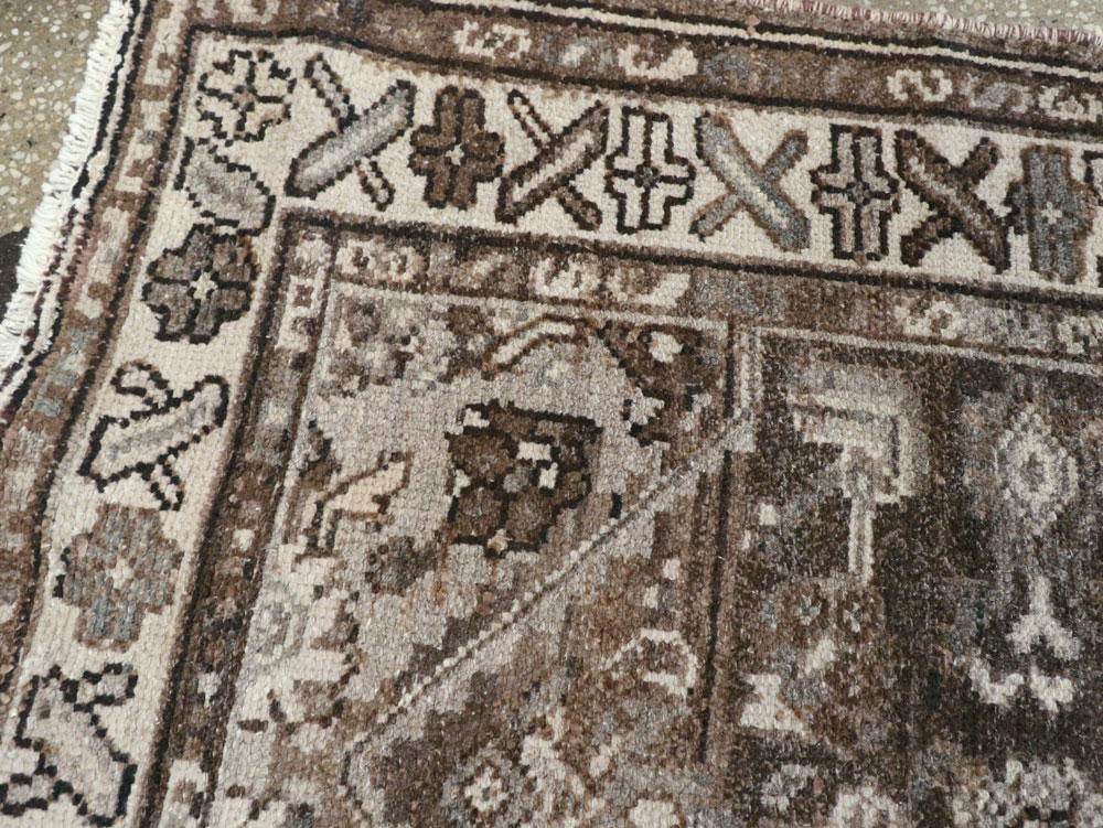 Vintage Persian Malayer Runner, No.21601 - Galerie Shabab