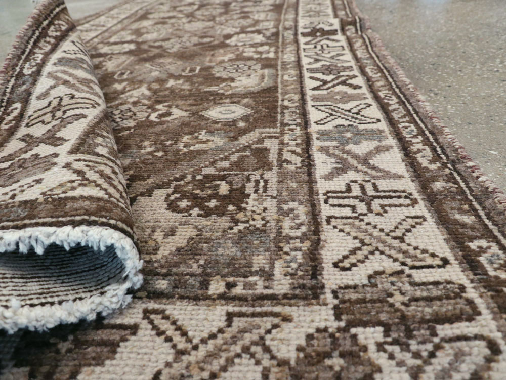 Vintage Persian Malayer Runner, No.21601 - Galerie Shabab