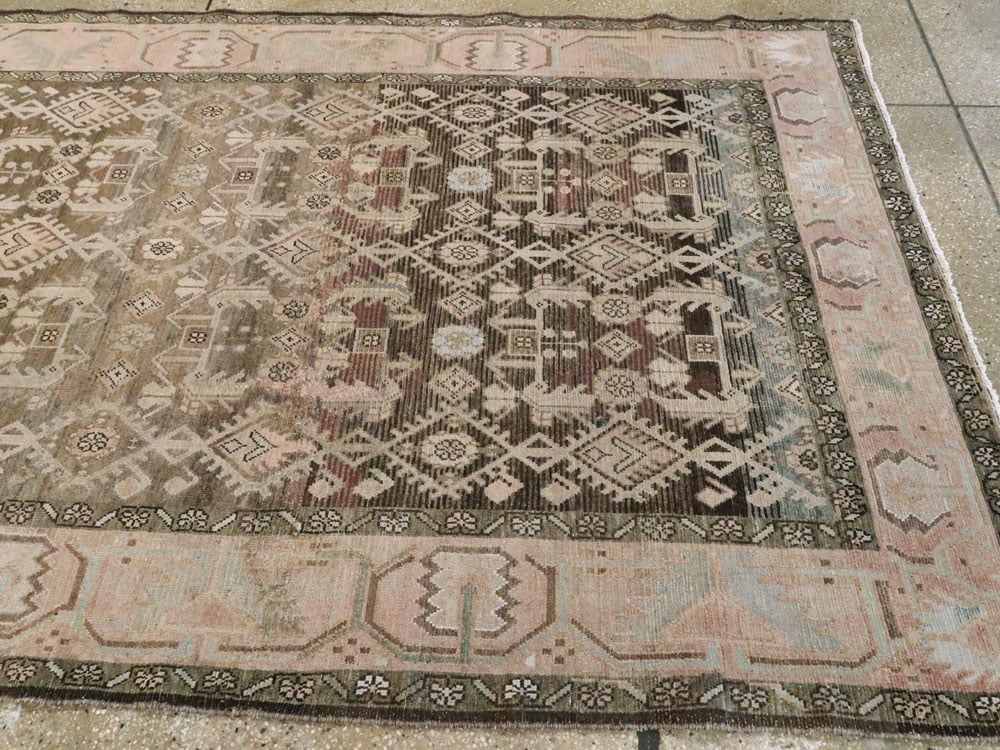 Vintage Persian Malayer Wide Gallery Runner, No.21602 - Galerie Shabab