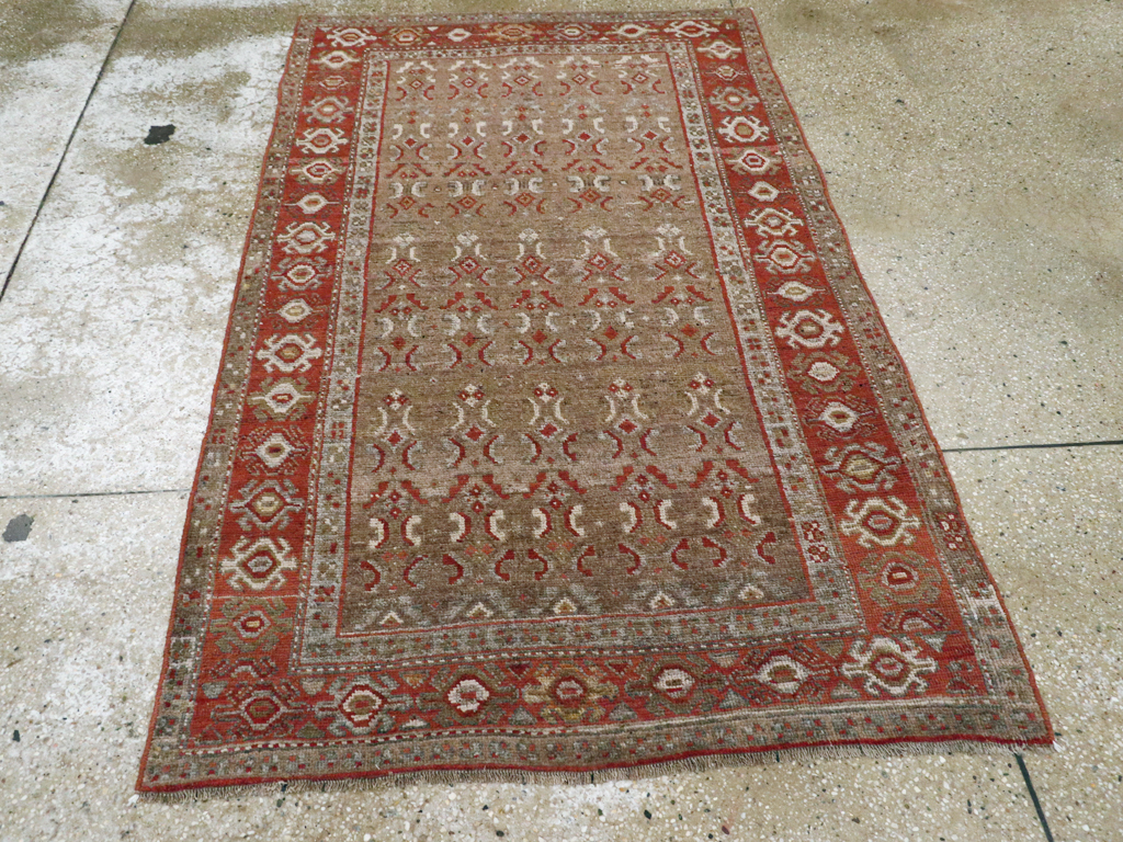 Antique Persian Kurdish Rug, No.21603 - Galerie Shabab