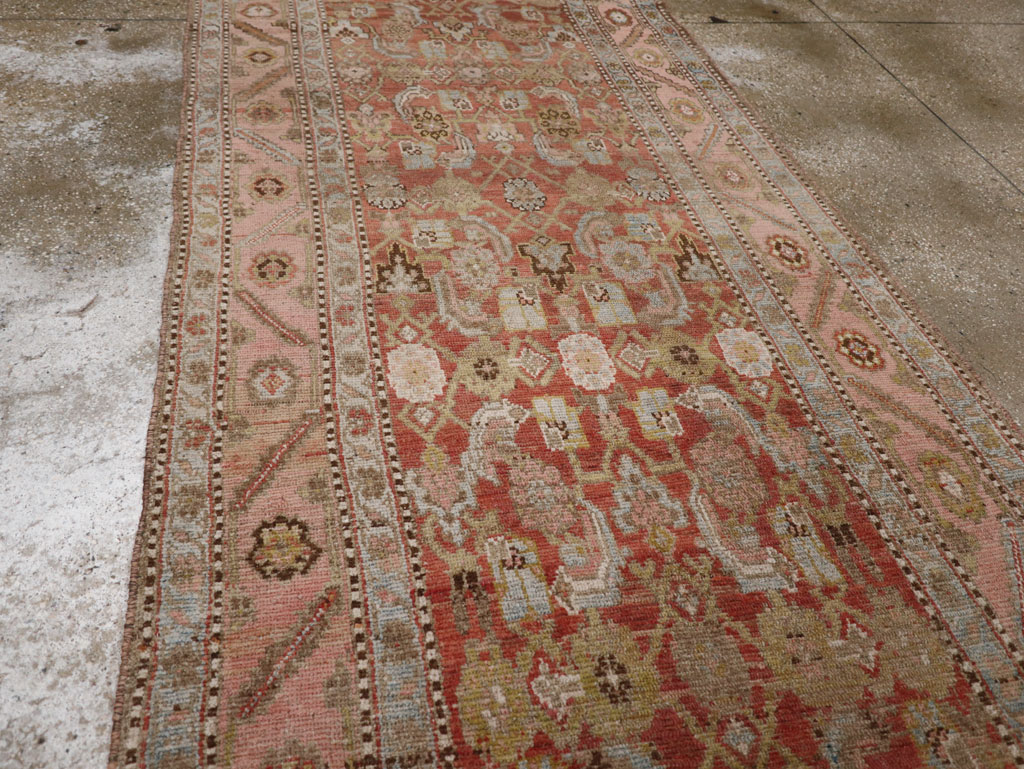 Vintage Persian Kurdish Runner, No.21610 - Galerie Shabab