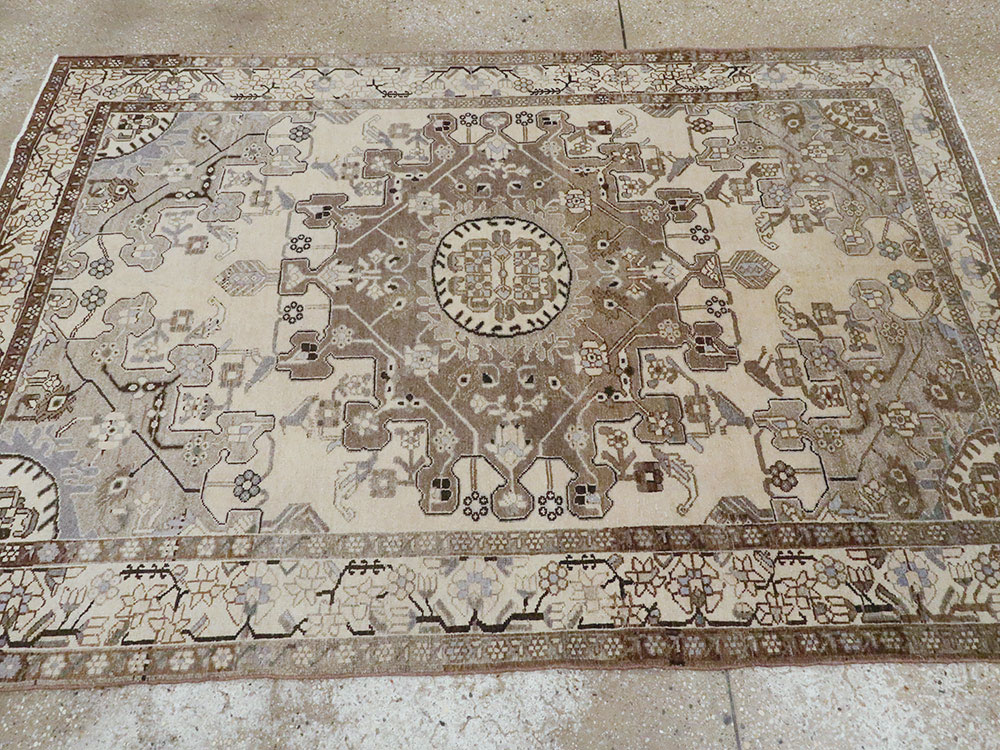 Vintage Persian Malayer Rug, No.21619 - Galerie Shabab