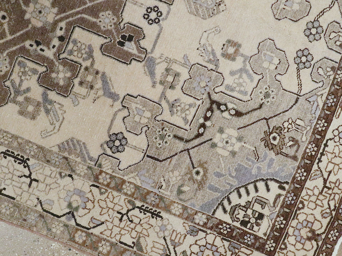 Vintage Persian Malayer Rug, No.21619 - Galerie Shabab