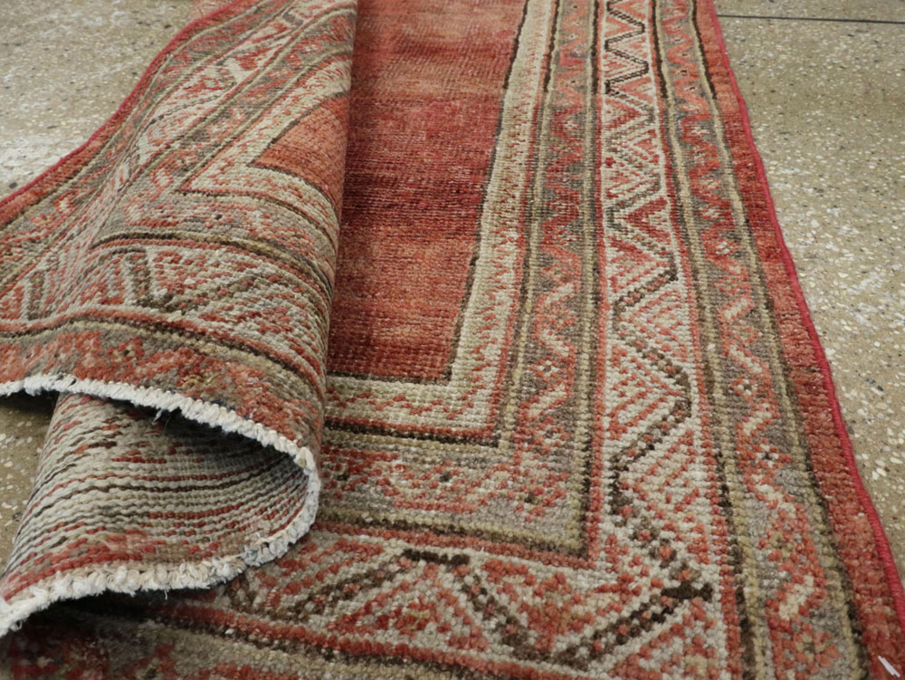 Antique Persian Mahal Runner, No.21622 - Galerie Shabab