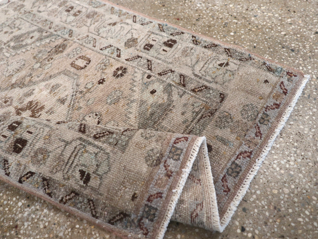 Vintage Persian Malayer Square Rug, No.21626 - Galerie Shabab