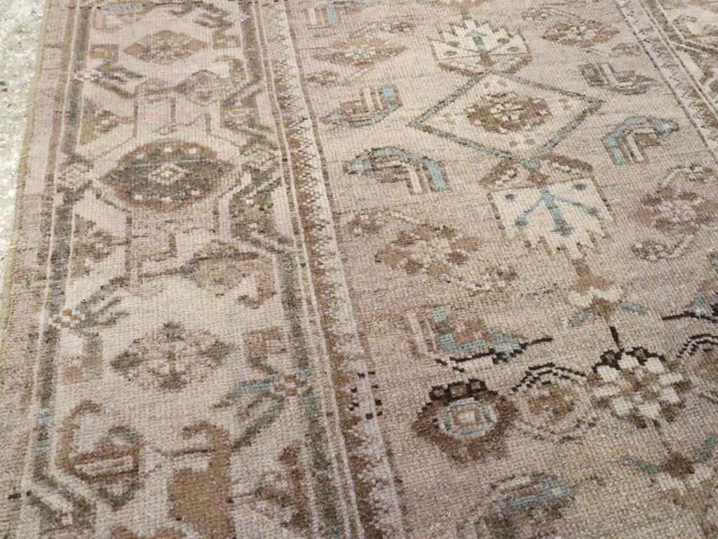 Vintage Persian Malayer Runner, No.21633 - Galerie Shabab