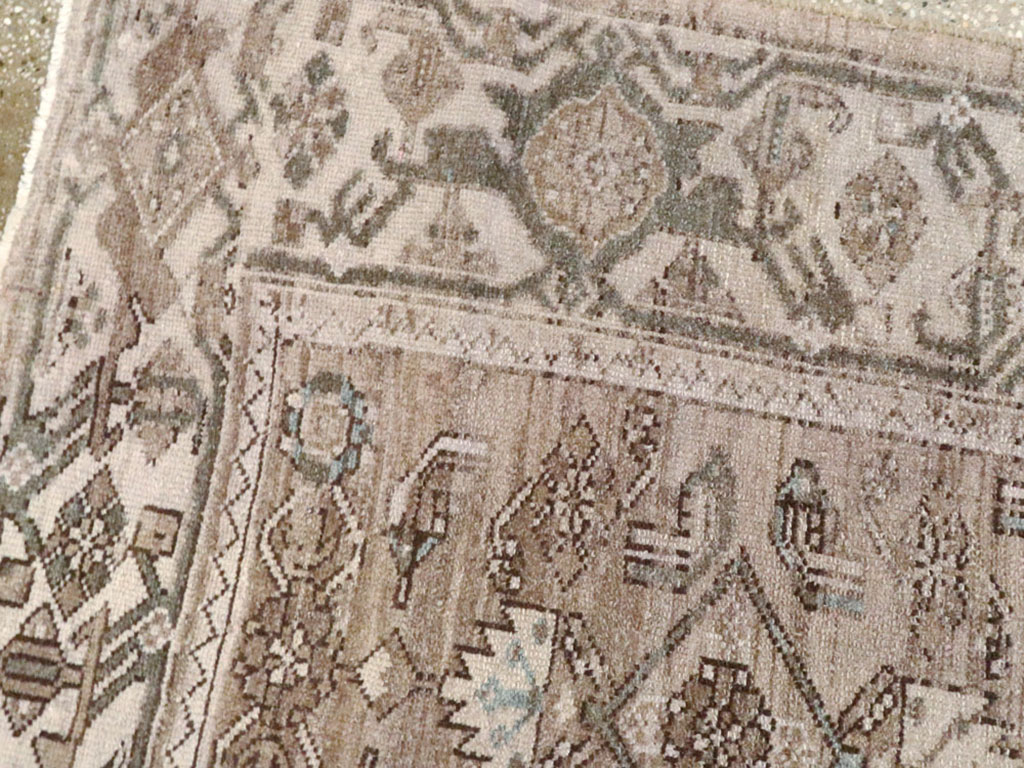 Vintage Persian Malayer Runner, No.21633 - Galerie Shabab