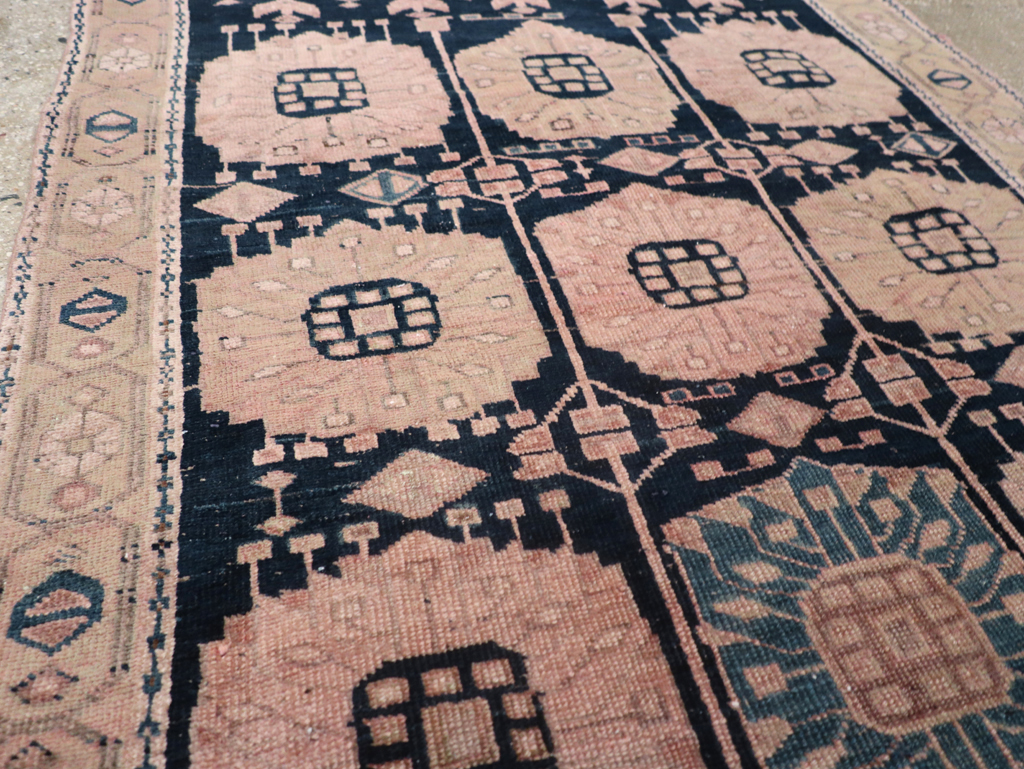 Vintage Persian Malayer Rug, No.21634 - Galerie Shabab