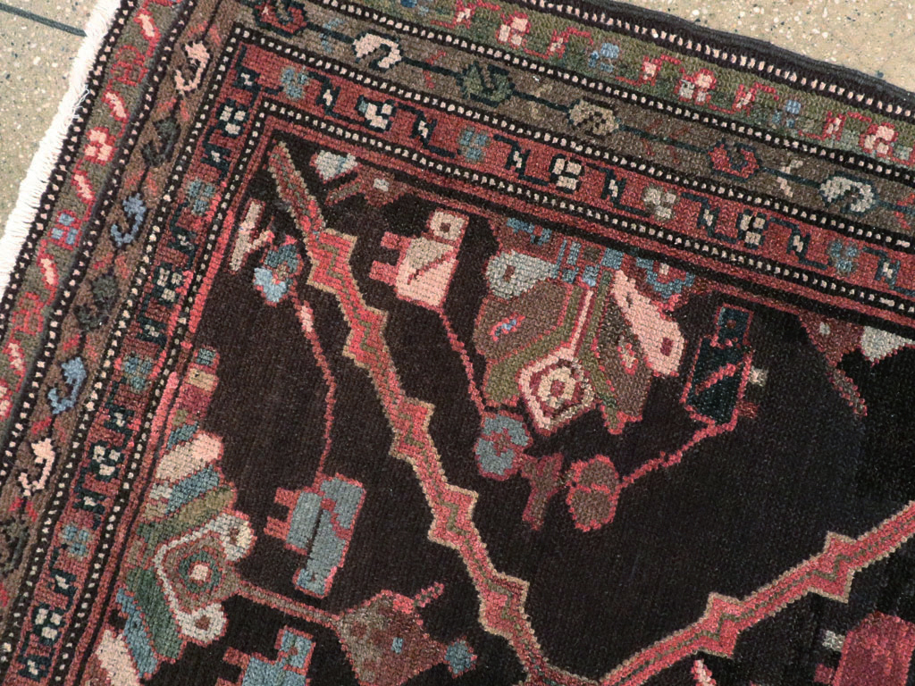 Antique Persian Kurdish Rug, No.21638 - Galerie Shabab