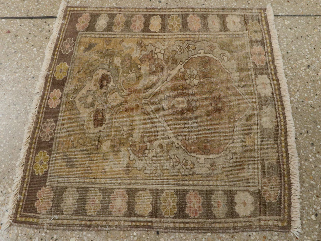 Antique Persian Malayer Square Rug, No.21645 - Galerie Shabab