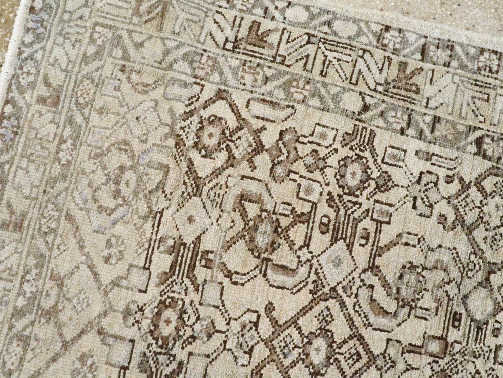 Vintage Persian Malayer Runner, No.21651 - Galerie Shabab