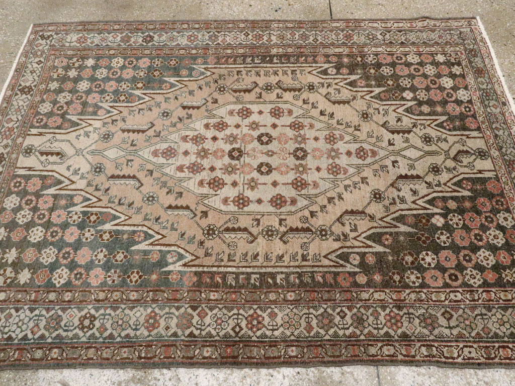 Antique Persian Malayer Rug, No.21655 - Galerie Shabab