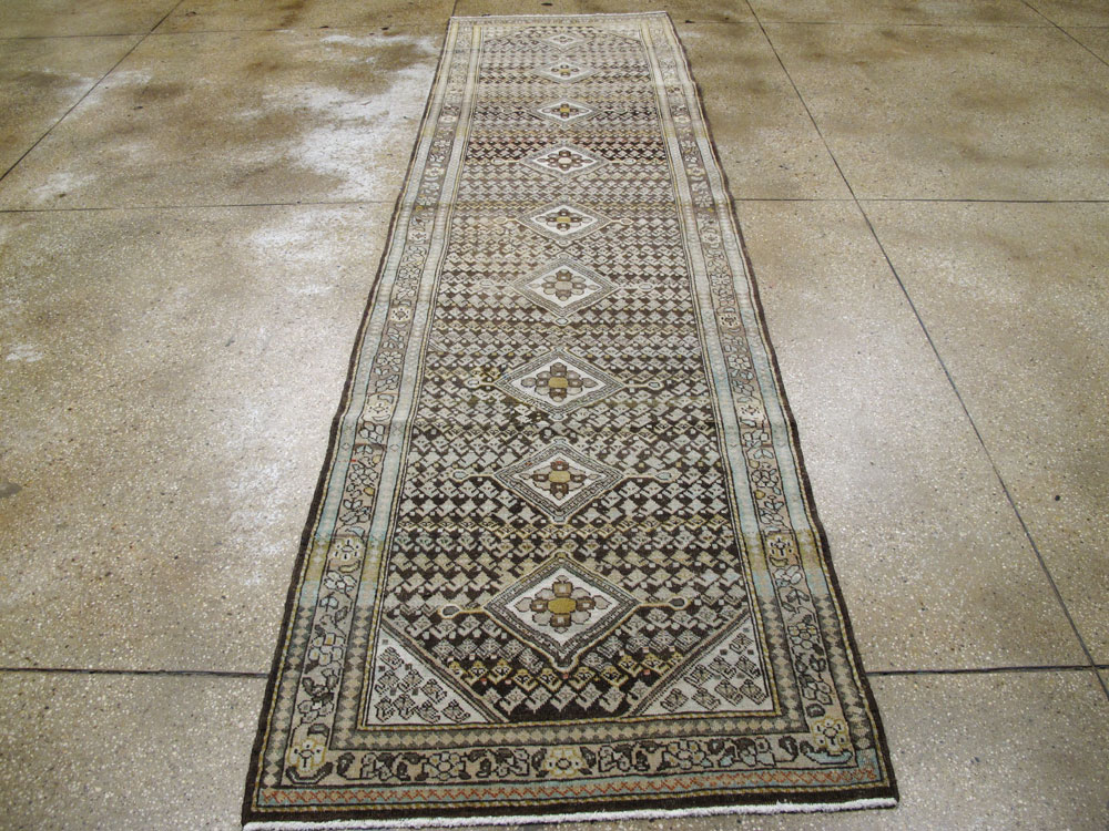 Vintage Persian Malayer Runner, No.21661 - Galerie Shabab